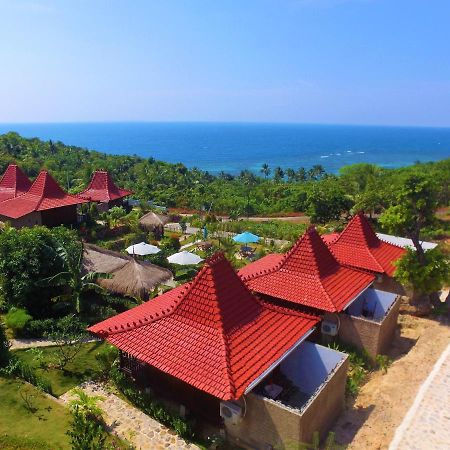 Mirabelle Joglo Village Karimunjawa Εξωτερικό φωτογραφία