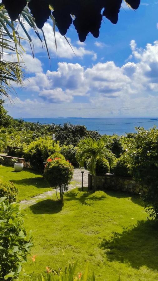 Mirabelle Joglo Village Karimunjawa Εξωτερικό φωτογραφία